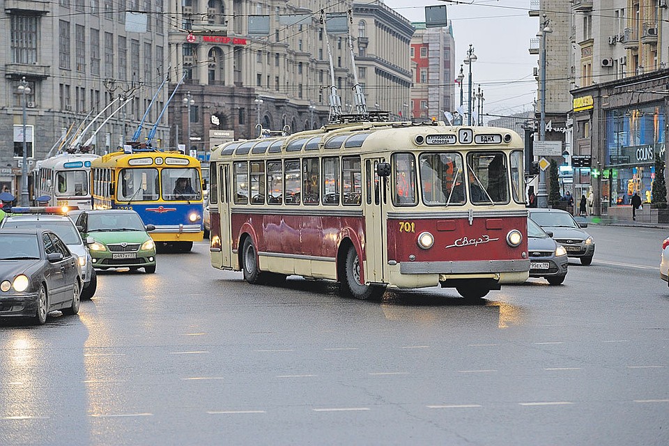 Как купить проездной на наземный транспорт в москве через приложение